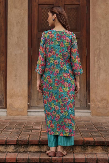 Vaayu Teal Bloom Print Kurta Set 