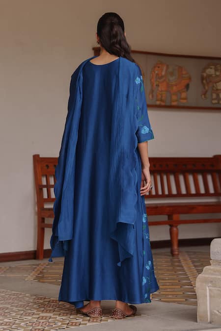 Vaayu Indigo Bloom Print Anarkali With Dupatta