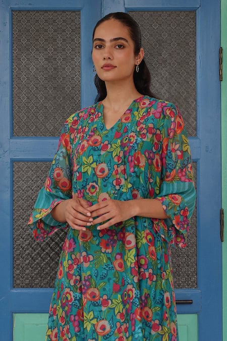 Buy Vaayu Blue Muslin, Cotton V-neck Teal Bloom Print Dress Online at Aza Fashions Buy_Vaayu_Blue Muslin, Cotton V-neck Teal Bloom Print Dress _Online_at_Aza_Fashions