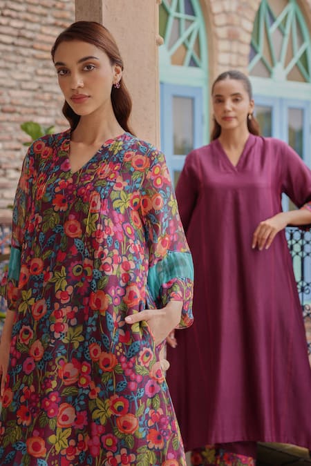 Vaayu Multi Color Muslin, Cotton V-neck Amethyst Bloom Print Dress at Aza Fashions Vaayu_Multi Color Muslin, Cotton V-neck Amethyst Bloom Print Dress _at_Aza_Fashions