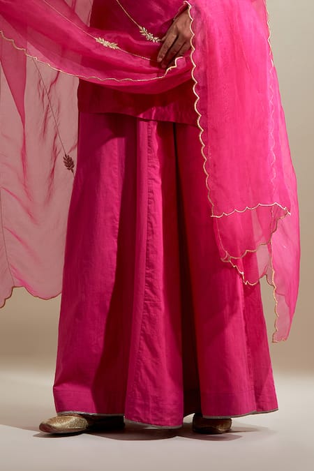 Vinusto_Fuchsia Chanderi, Silk Zari, Embroidery Scoop Neck Kurta Sharara Set _at_Aza_Fashions