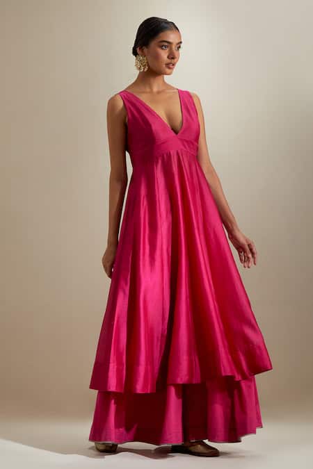 Buy_Vinusto_Fuchsia Chanderi V-neck Panelled Anarkali And Flared Palazzo _Online_at_Aza_Fashions