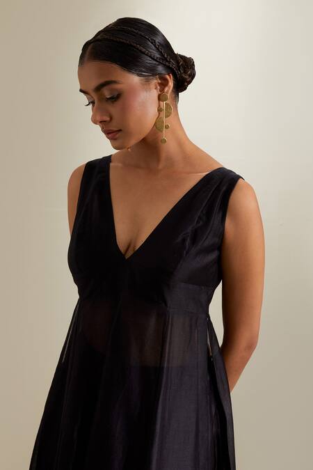 Shop_Vinusto_Black Chanderi V-neck Sleeveless Panelled Anarkali And Palazzo _Online_at_Aza_Fashions