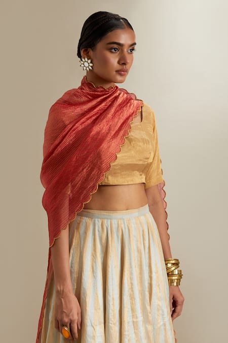 Buy_Vinusto_Gold Chanderi Zari Square Neck Stripe Lehenga Set 