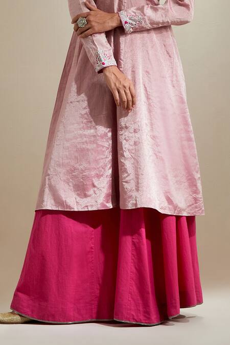 Buy_Vinusto_Pink Chanderi Embroidery V-neck Zari Silk Anarkali Sharara Set _Online_at_Aza_Fashions