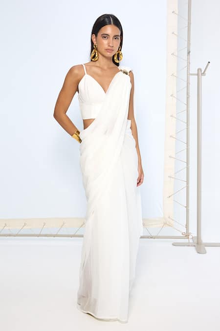 Ekaya Banaras Ivory Movable Brooch Saree With Running Blouse 