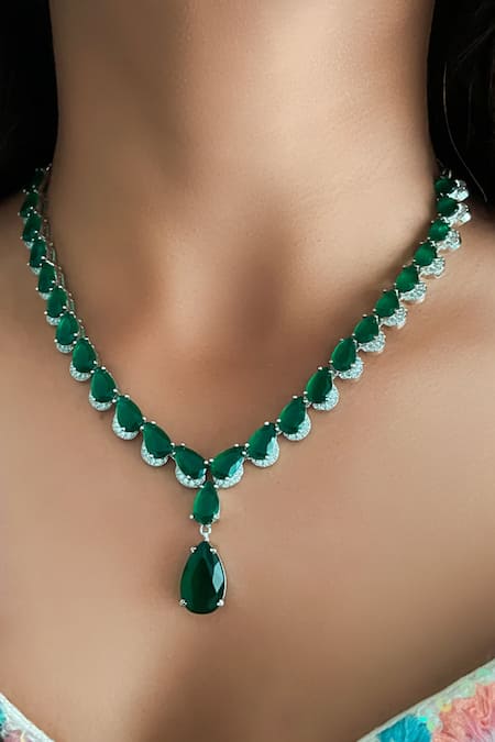 PRERTO Emerald & Diamond Drops Necklace Set 