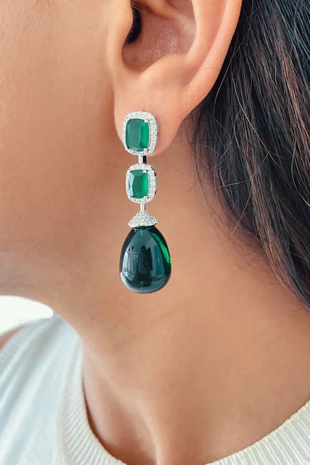 Shop PRERTO Emerald Green Stones, Crystals Zircon And Large Necklace Set at Aza Fashions Shop_PRERTO_Emerald Green Stones, Crystals Zircon And Large Necklace Set _at_Aza_Fashions