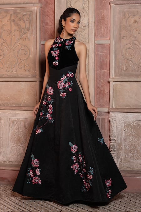 Shruti Sancheti Black Silk Satin Embroidery Halter Neck Textured Gown 