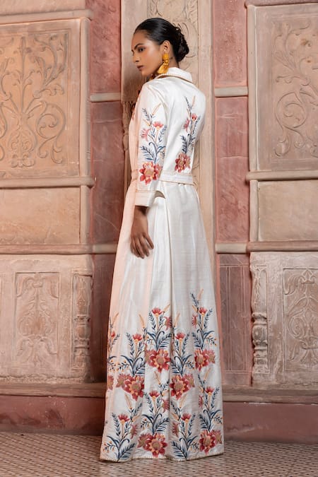 Buy_Shruti Sancheti_White Silk Embroidery, Piping Collared Chintz Gown With Belt _Online_at_Aza_Fashions