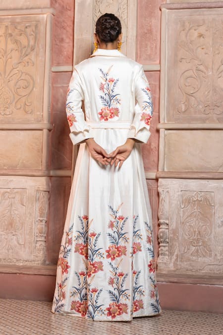 Shruti Sancheti White Chintz Embroidered Gown With Belt 