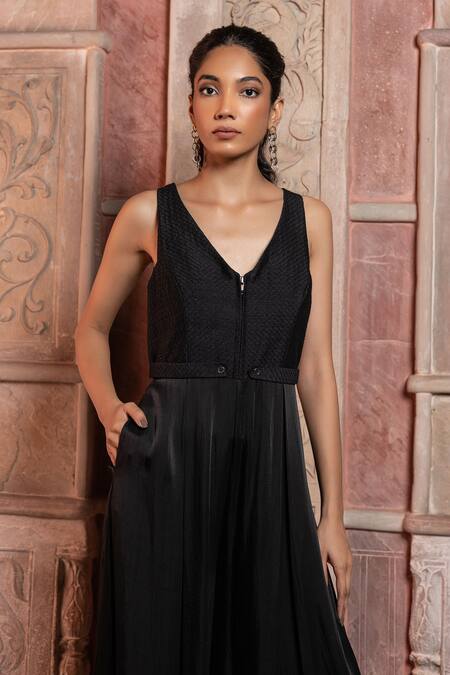 Shruti Sancheti_Black Satin, Embroidery V-neck Jumpsuit _Online_at_Aza_Fashions