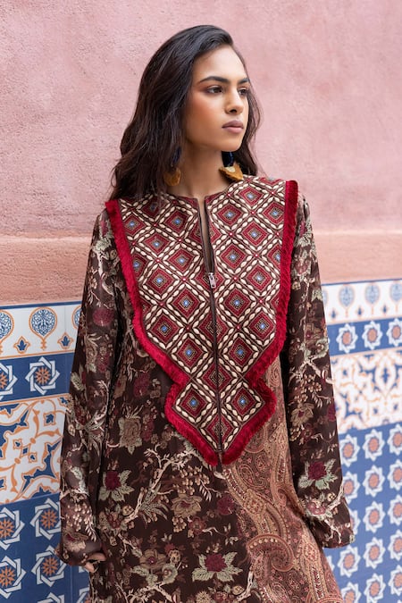 Shruti Sancheti_Brown Satin, Embroidery Split Chintz And Paisley Colorblock Kaftan _Online_at_Aza_Fashions