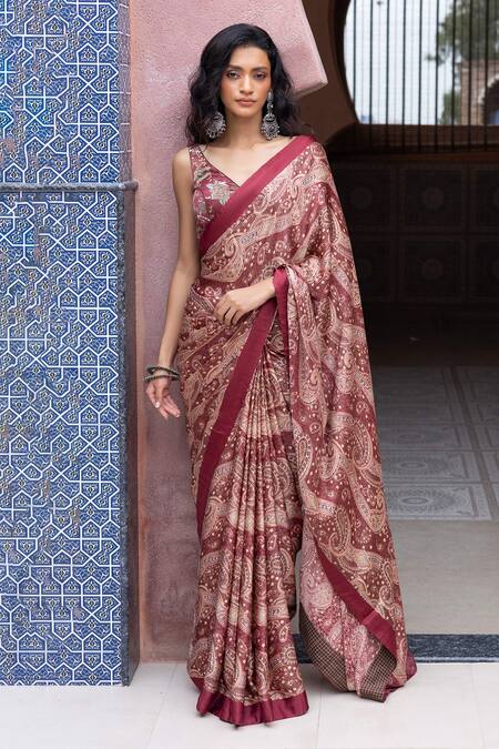 Shruti Sancheti_Maroon Silk Satin Embroidery V-neck Paisley Printed Saree With Blouse _Online_at_Aza_Fashions