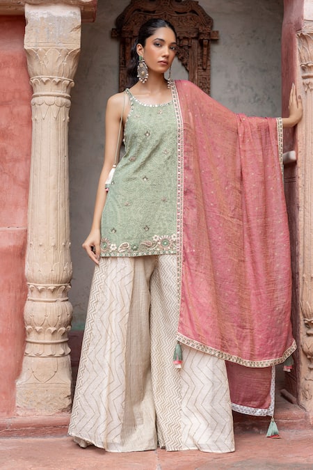 Shop_Shruti Sancheti_Mint Maheshwari, Tissue Embroidery, Lace Round Neck Paisley Short Kurta Set 