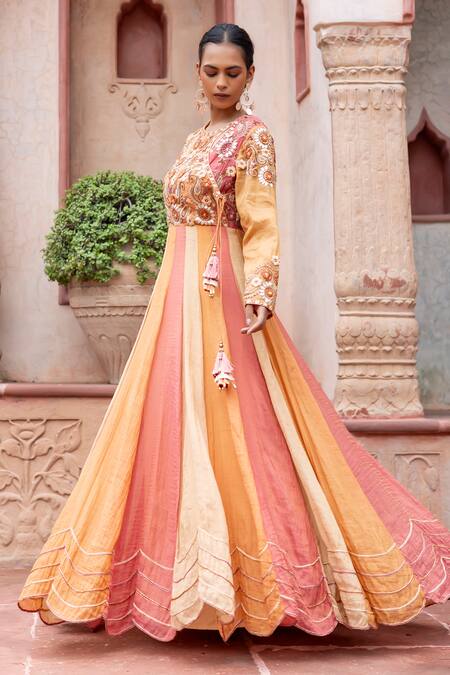 Buy_Shruti Sancheti_Multi Color Maheshwari, Tissue Embroidery, Tassels Round Anarkali With Dupatta 