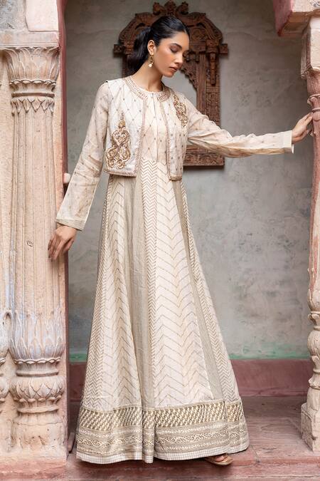 Buy_Shruti Sancheti_Ivory Maheshwari, Tissue Embroidery Round Paisley Crop Jacket With Anarkali _Online_at_Aza_Fashions