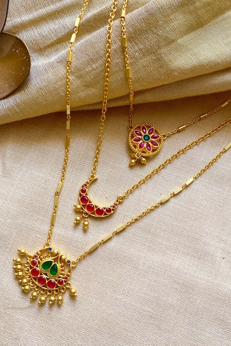 Zariin Gold Plated Moon And Blooms Layered Necklace 