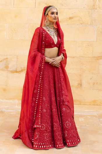 Shop_Arpita Mehta_Red Organza, Silk Mirrors, Embroidery V-neck Hand Bridal Lehenga Set _Online_at_Aza_Fashions