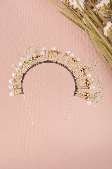House Of Tuhina Gold Pearls Mahika Crown Hair Band 