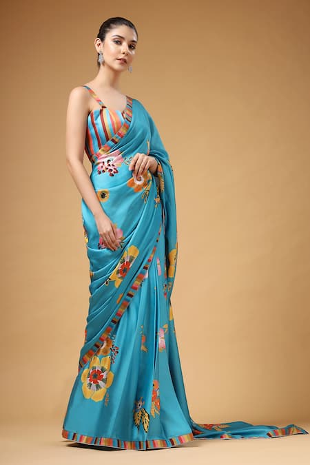Buy_Gazab by Miku Kumar_Blue Modal, Satin V-neck Tivra Print Pre-draped Saree And Blouse Set 