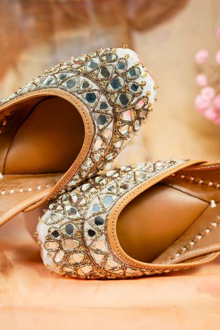 Shop_Loryphilory_White Aaina Embroidered Juttis _Online_at_Aza_Fashions