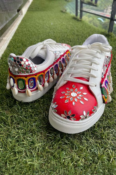 Modanta Footwear Mirror & Cowrie Shell Embellished Sneakers 