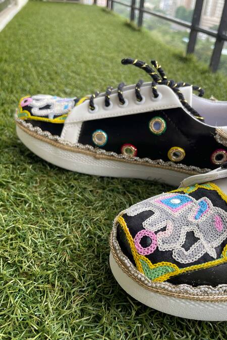 Modanta Footwear_Black Elephant Motif And Mirror Work Sneakers _Online_at_Aza_Fashions