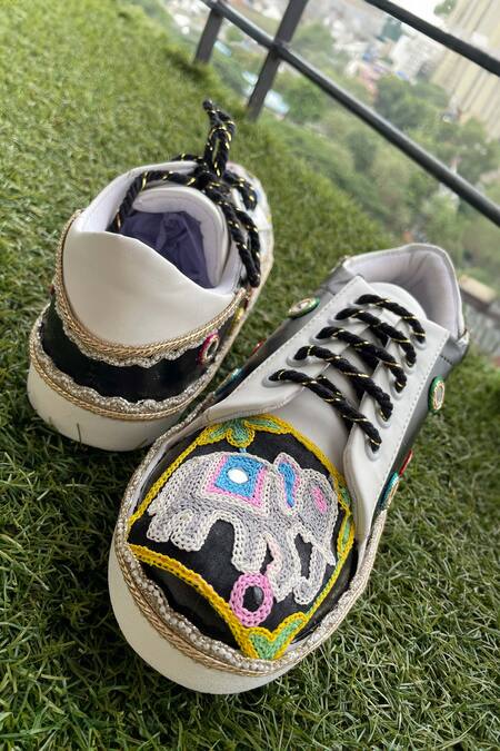 Buy_Modanta Footwear_Black Elephant Motif And Mirror Work Sneakers _Online_at_Aza_Fashions