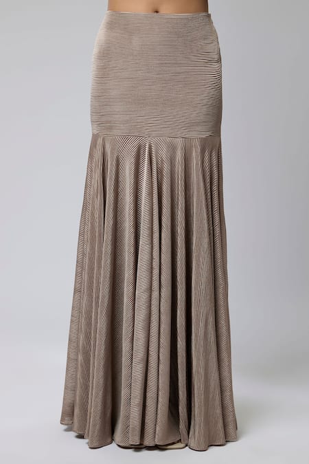 Buy_Naina Seth_Brown Sweetheart Neck Pleated Pre-draped Skirt Saree With Blouse _Online_at_Aza_Fashions