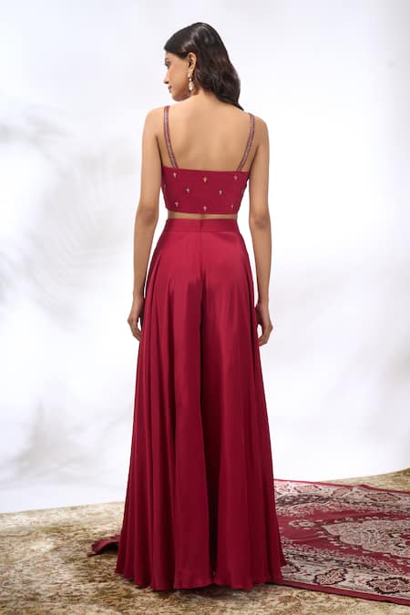 Samyukta Singhania_Red Georgette Embroidery Round , Sweetheart Jacket And Pant Set _Online_at_Aza_Fashions