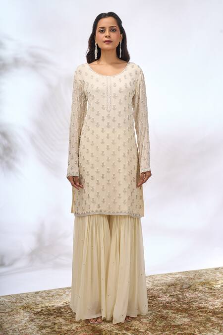 Samyukta Singhania_Ivory Georgette Embroidery, Sequins Round Neck Work Kurta Set _at_Aza_Fashions