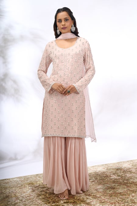Buy_Samyukta Singhania_Peach Georgette Sequins, Embroidery Round Neck Work Kurta Set _Online_at_Aza_Fashions