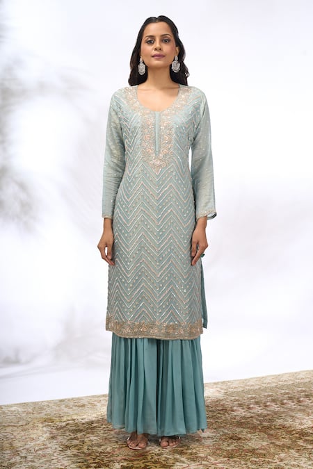 Samyukta Singhania_Sky Blue Georgette Embroidery, Sequins Split V-neck Chevron Work Kurta Set _at_Aza_Fashions