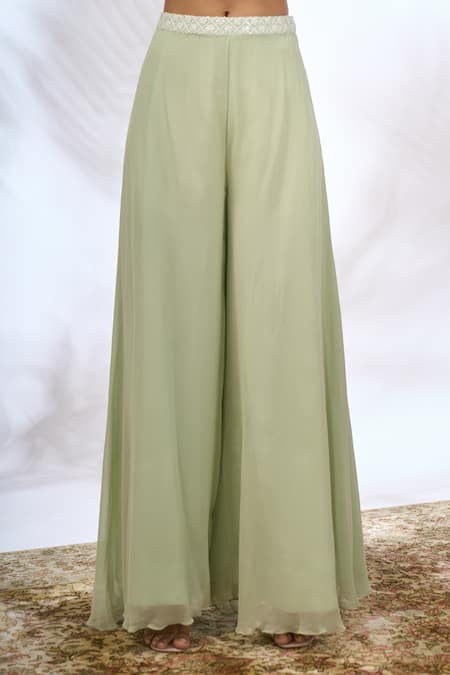 Samyukta Singhania_Green Georgette Embroidery, Beads Open , Square Floral Jacket Pant Set _at_Aza_Fashions