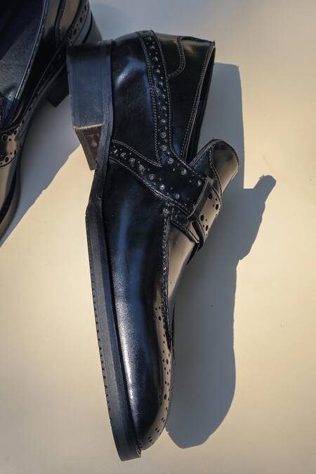 Shradha Hedau Footwear Couture Black Lucus Brogue Detail Moccasins Online at Aza Fashions Shradha Hedau Footwear Couture_Black Lucus Brogue Detail Moccasins _Online_at_Aza_Fashions