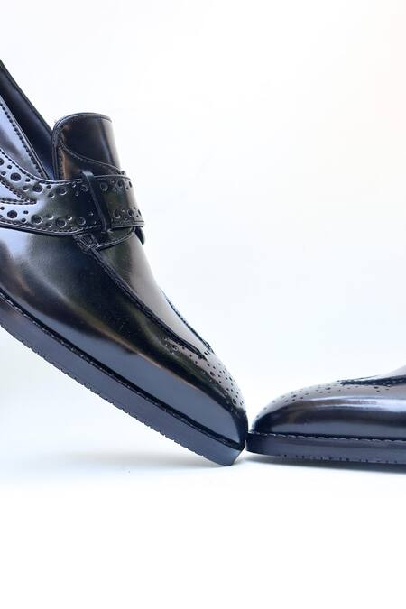 Buy Shradha Hedau Footwear Couture Black Lucus Brogue Detail Moccasins Buy_Shradha Hedau Footwear Couture_Black Lucus Brogue Detail Moccasins