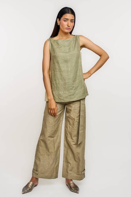 Buy_Ott_Olive Green Linen Boat Neck Kantha Colourblock Top _Online_at_Aza_Fashions