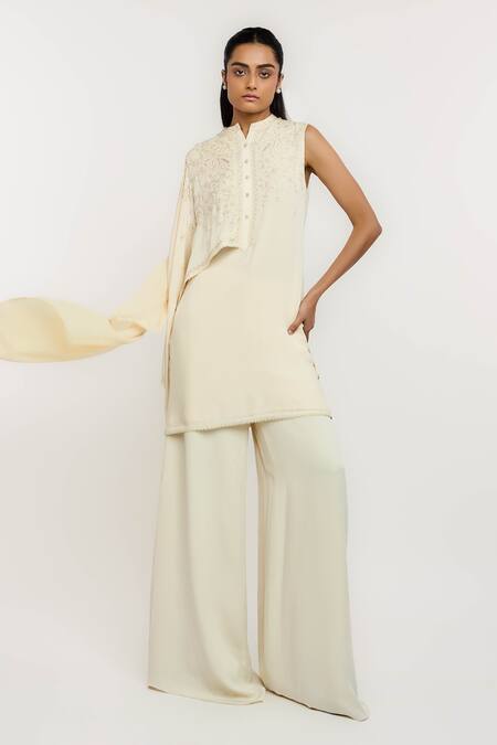 Buy_Ott_Ivory Silk Embroidery Collared Layered Chikankari Tunic _Online_at_Aza_Fashions