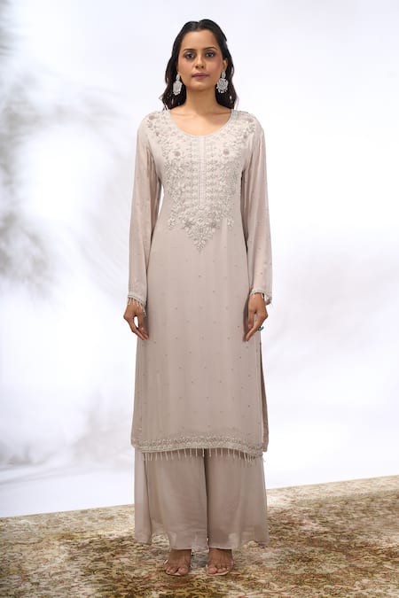 Samyukta Singhania_Gray Georgette Embroidery, Beads, Sequins Round Neck Floral Kurta Set _Online_at_Aza_Fashions