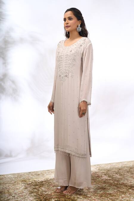 Buy_Samyukta Singhania_Gray Georgette Embroidery, Beads, Sequins Round Neck Floral Kurta Set _Online_at_Aza_Fashions