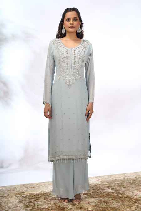 Samyukta Singhania_Blue Georgette Embroidery, Beads V-neck Floral Kurta Set _Online_at_Aza_Fashions