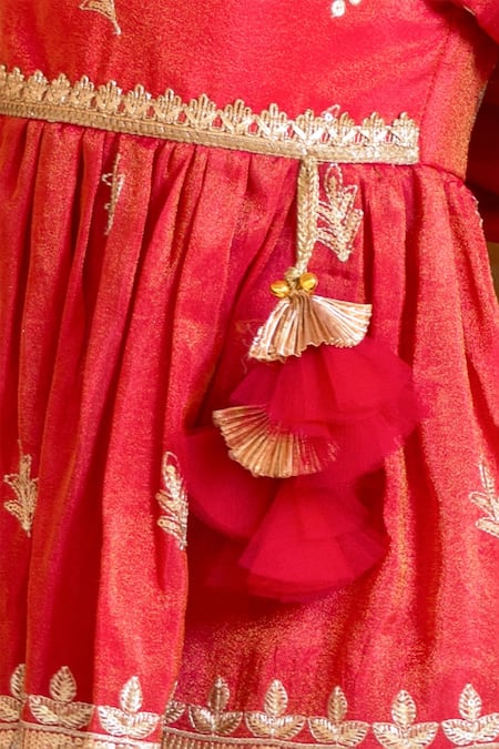Fayon Kids_Pink Tissue, Organza Embroidery, Zari, Tassels, Gota Patti Kurta Lehenga Set _Online_at_Aza_Fashions