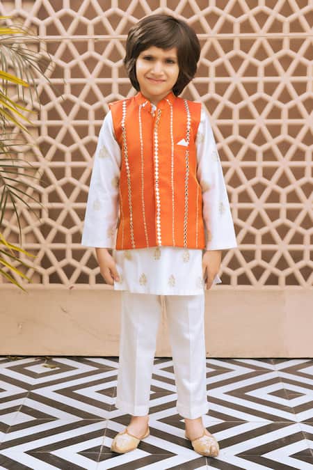Fayon Kids White Cotton, Tissue, Organza Embroidery, Mirrors Work Bundi Kurta Set 