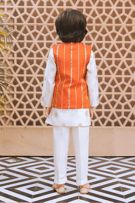Shop Fayon Kids White Cotton, Tissue, Organza Embroidery, Mirrors Work Bundi Kurta Set at Aza Fashions Shop_Fayon Kids_White Cotton, Tissue, Organza Embroidery, Mirrors Work Bundi Kurta Set _at_Aza_Fashions