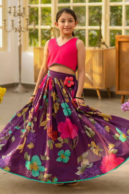 Shop Fayon Kids Pink Cotton Bows, Fabric Flowers Plain Top And Floral Pattern Skirt Set Online at Aza Fashions Shop_Fayon Kids_Pink Cotton Bows, Fabric Flowers Plain Top And Floral Pattern Skirt Set _Online_at_Aza_Fashions