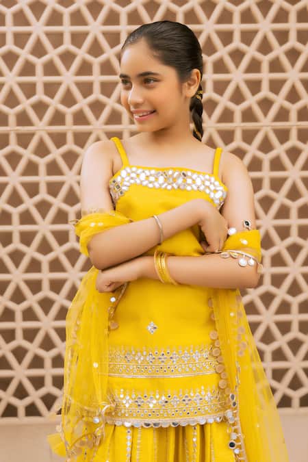 Buy_Fayon Kids_Yellow Tissue, Organza, Net Mirrors, Embroidery Kurti Lehenga Set _Online_at_Aza_Fashions