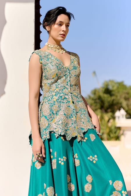 Osaa By Adarsh_Green Silk Embroidery, Zari V-neck Pine Peplum Top And Gharara Set _Online_at_Aza_Fashions