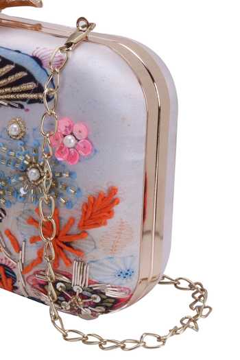 Shop_Nazaakat By Samara Singh_Off White Embroidery, Beads, Sequins, Pearls Floral And Butterfly Clutch _Online_at_Aza_Fashions