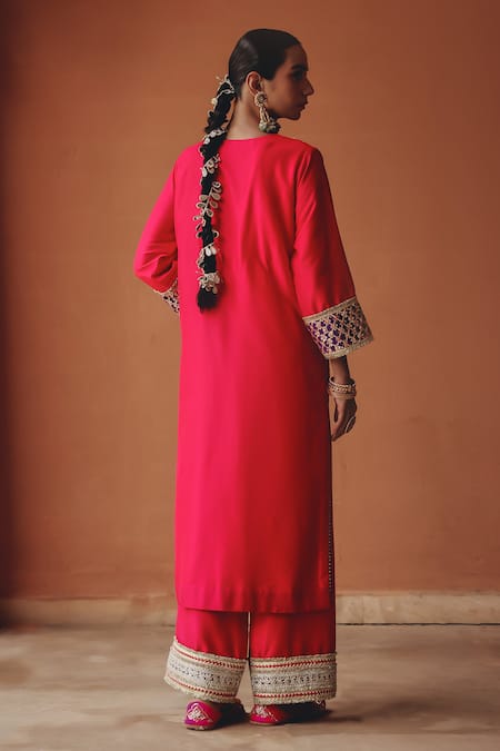 Shop Ajiesh Oberoi Pink Tissue Mirrors, Embroidery, Sequins, Beads, Noor-e-gulabi Kurta Pant Set at Aza Fashions Shop_Ajiesh Oberoi_Pink Tissue Mirrors, Embroidery, Sequins, Beads, Noor-e-gulabi Kurta Pant Set _at_Aza_Fashions